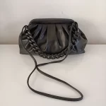 Puffer Zincir Aksesuarlı